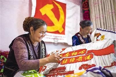 名记:恩比德告知球队他想出战掘金的比赛,结果热身时无法起跳